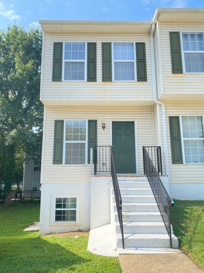 Raleigh Apartment: 3801 Sherman Avenue