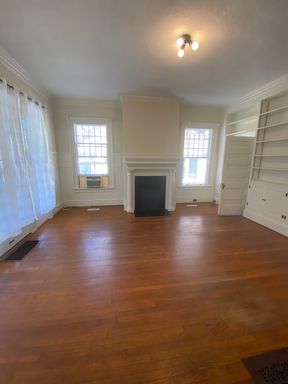 SPACIOUS 1 BEDROOM / 1 BATHROOM ~ DOWNTON RALEIGH AREA – photo 1