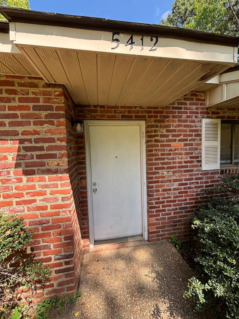 Raleigh House: 5412 Wayne Street