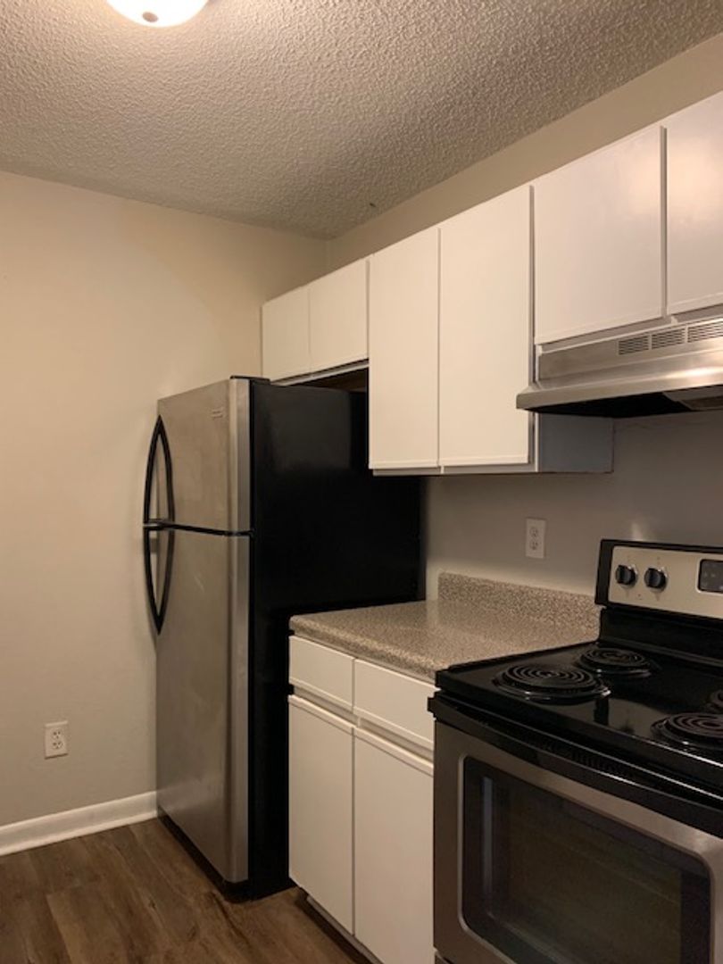 Cary Apartment: Ashton Woods
