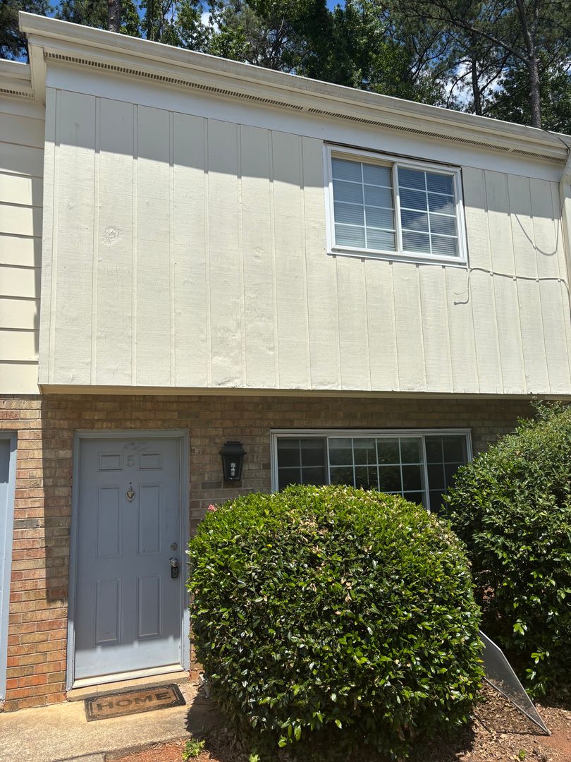 Raleigh Apartment: 200 Buck Jones Road