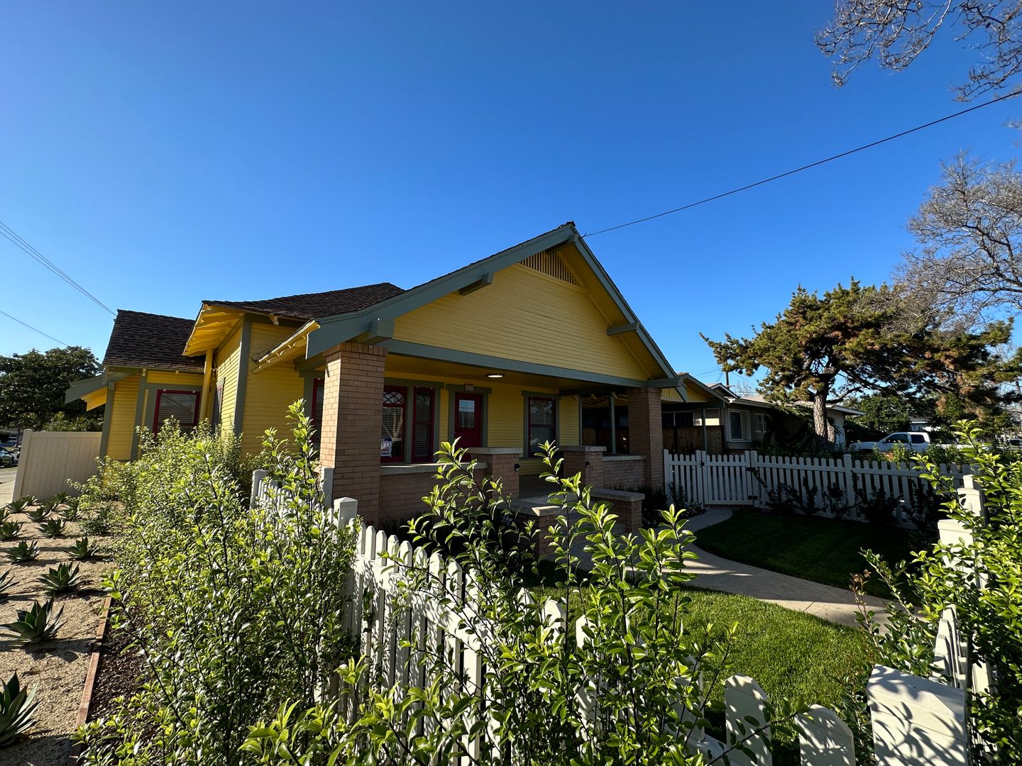 Orange Apartment: 678 North Shaffer St.