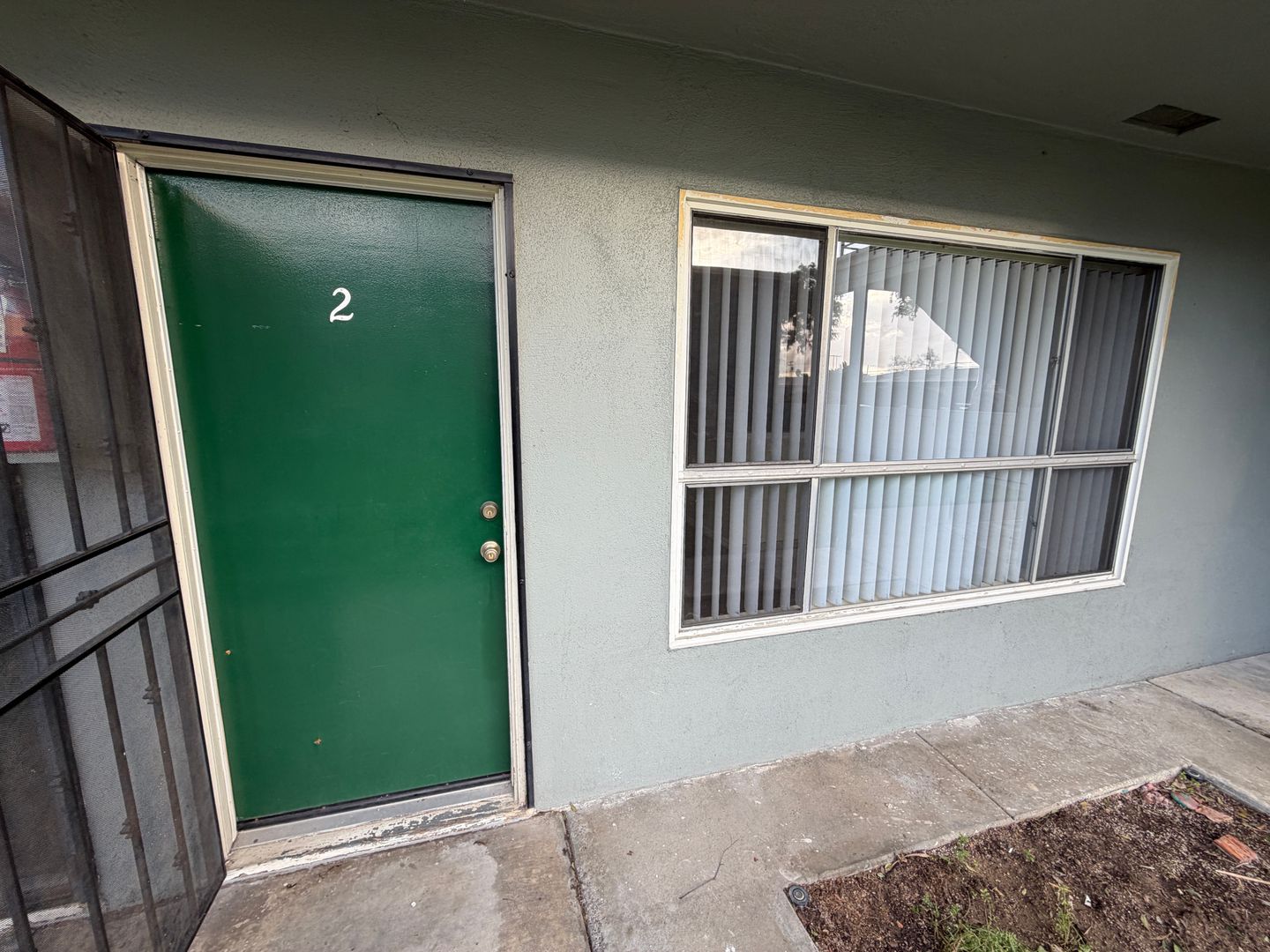 Anaheim Apartment: 2227 E. Westport Dr.