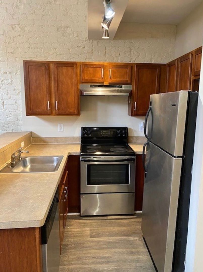 Richmond Apartment: 1114 W. Cary St.