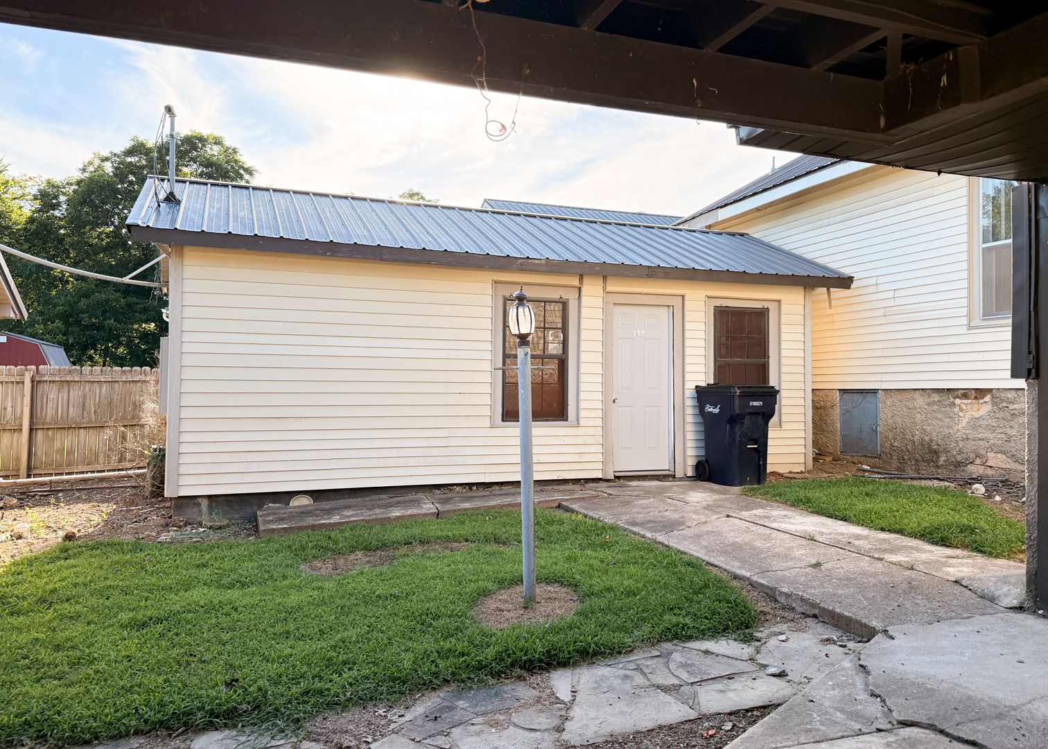 Batesville Apartment: 520 Searcy Street