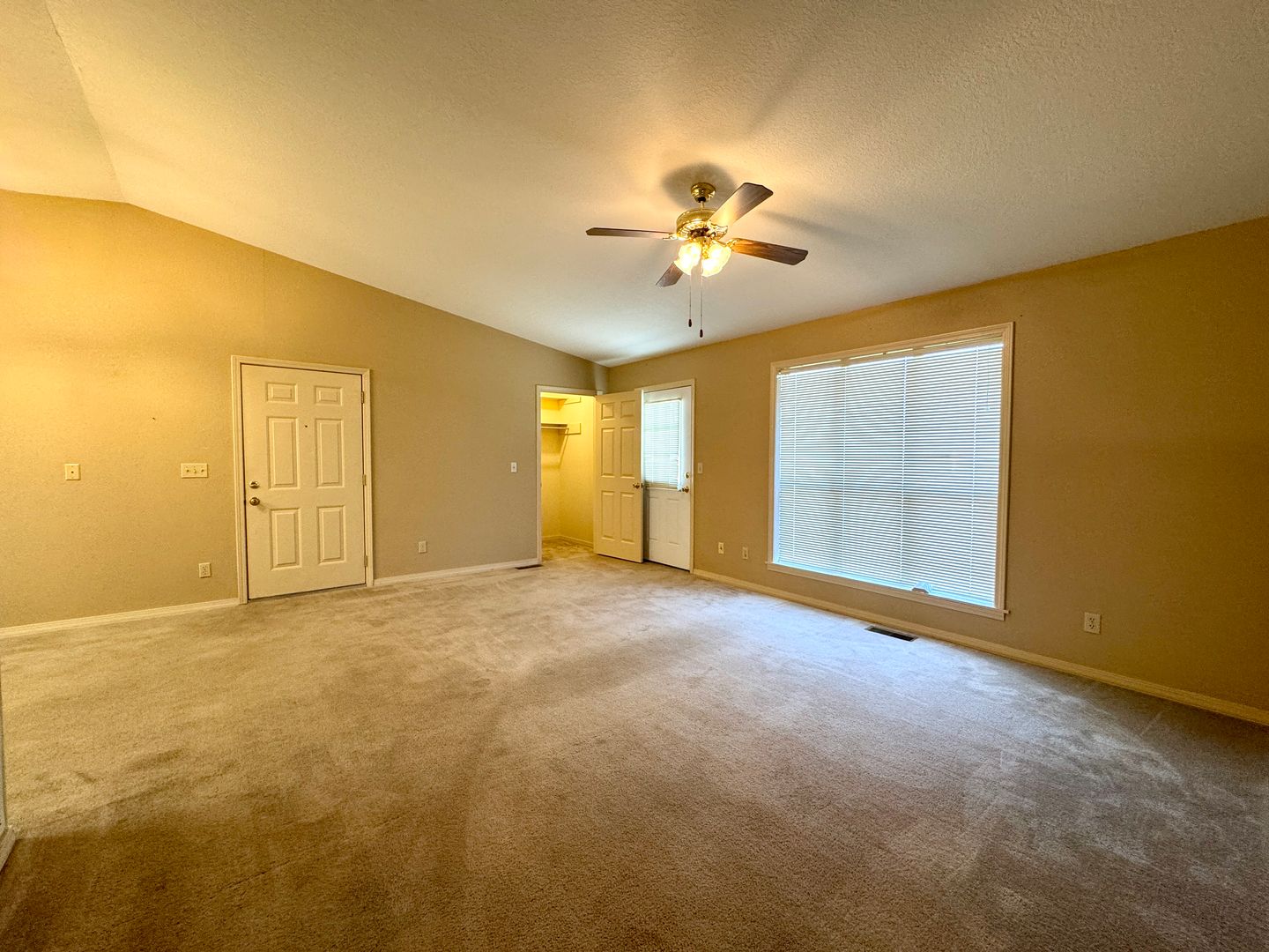 Southside Condo: 3 Fox Run Lane