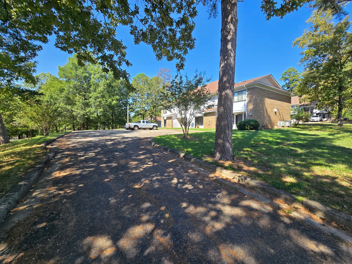 Heber Springs Apartment: 400 N Conway