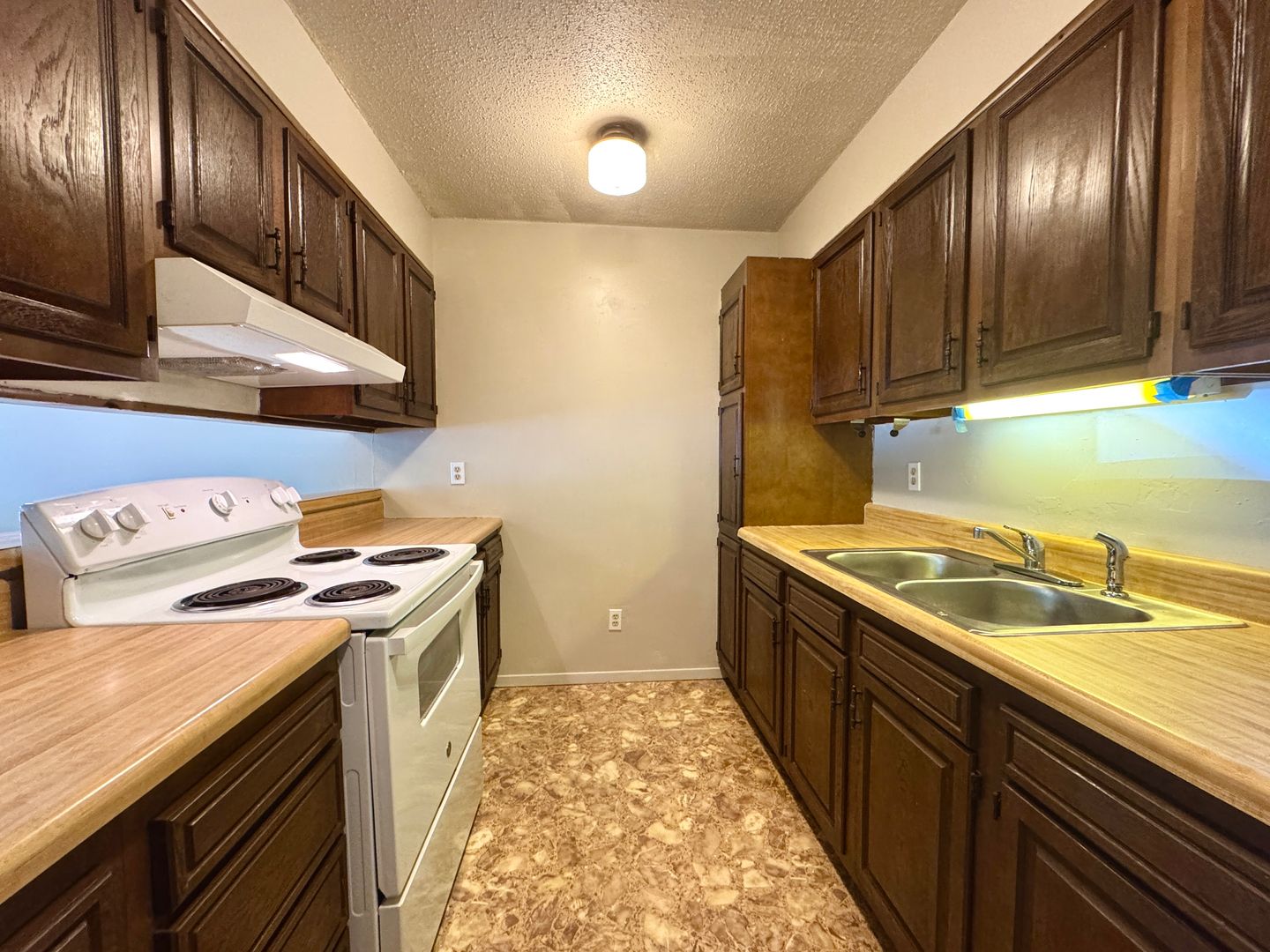Batesville Apartment: 252-260 Jean Street