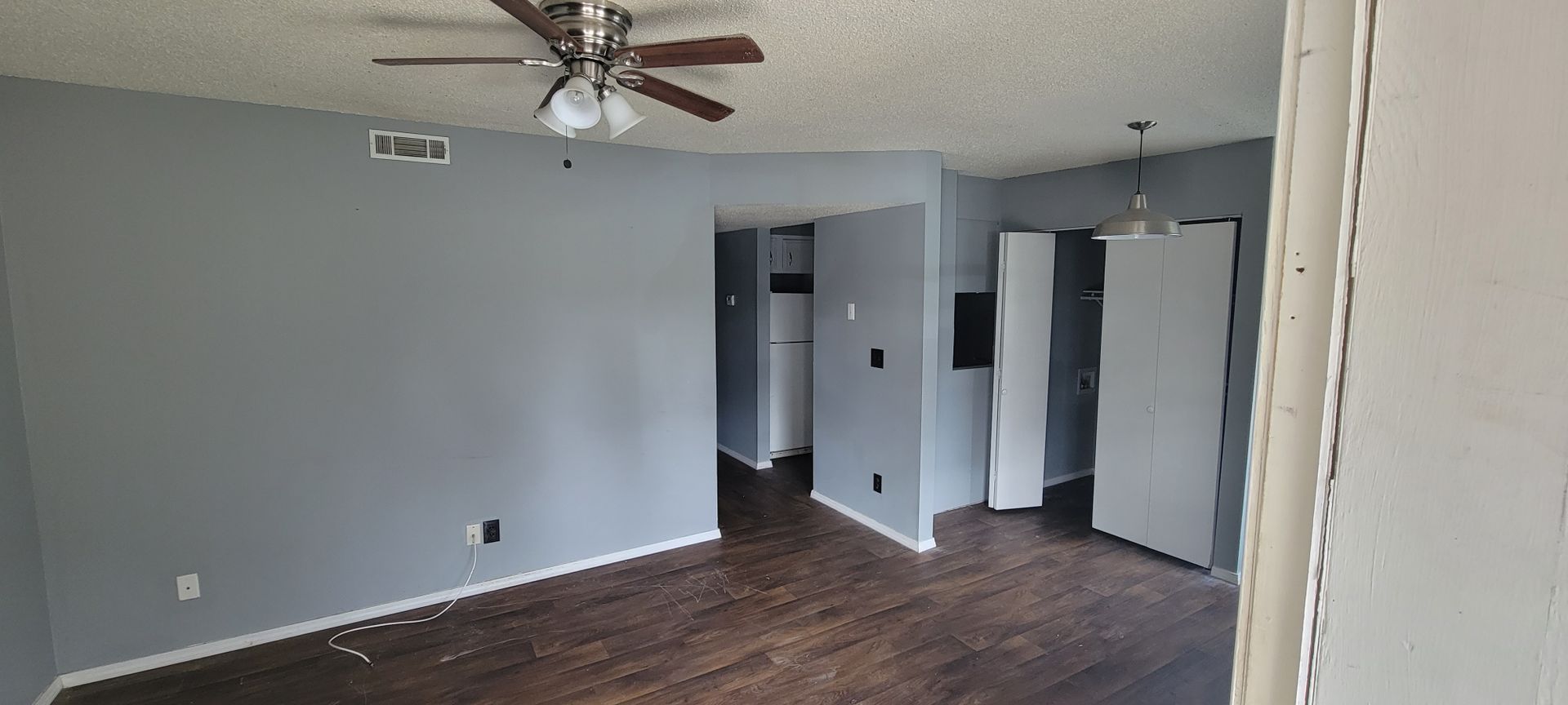 Batesville Apartment: 2501-2575 Case St.