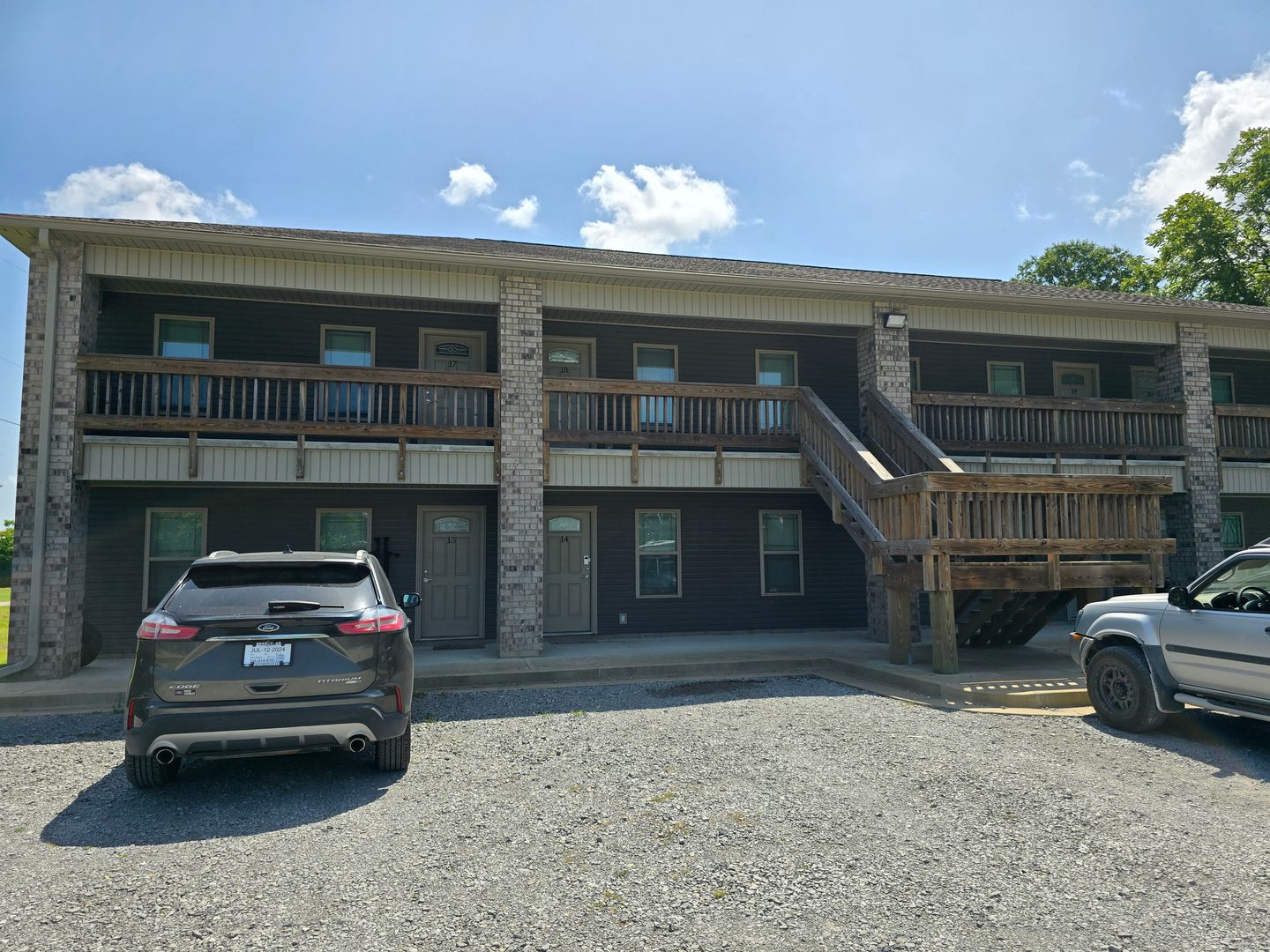 Newport Multiplex: 1423 McLain Street - #18