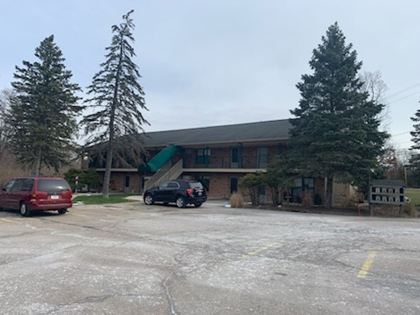 LINDEN Apartment: 8434 SILVER LAKE ROAD