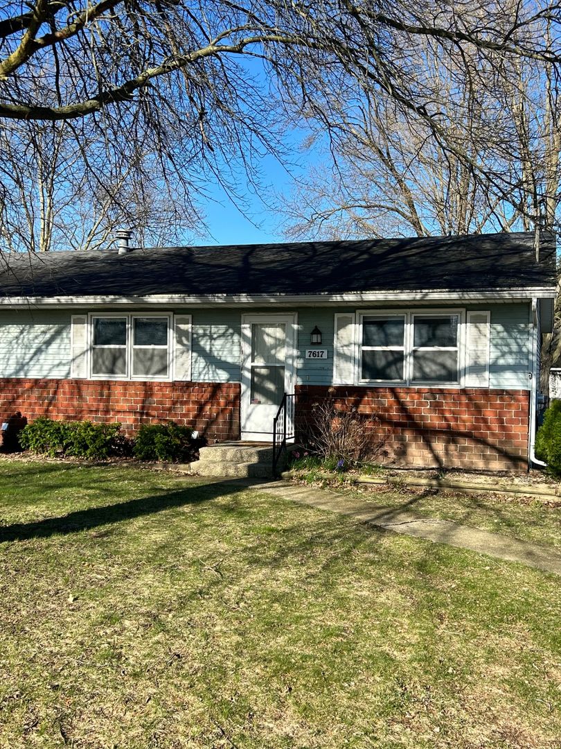 Jenison Apartment: 7615 Walnut Ave