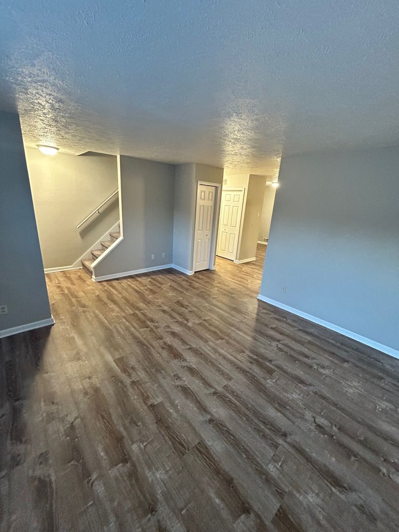 Jenison Apartment: 7999 Green Meadow Ct