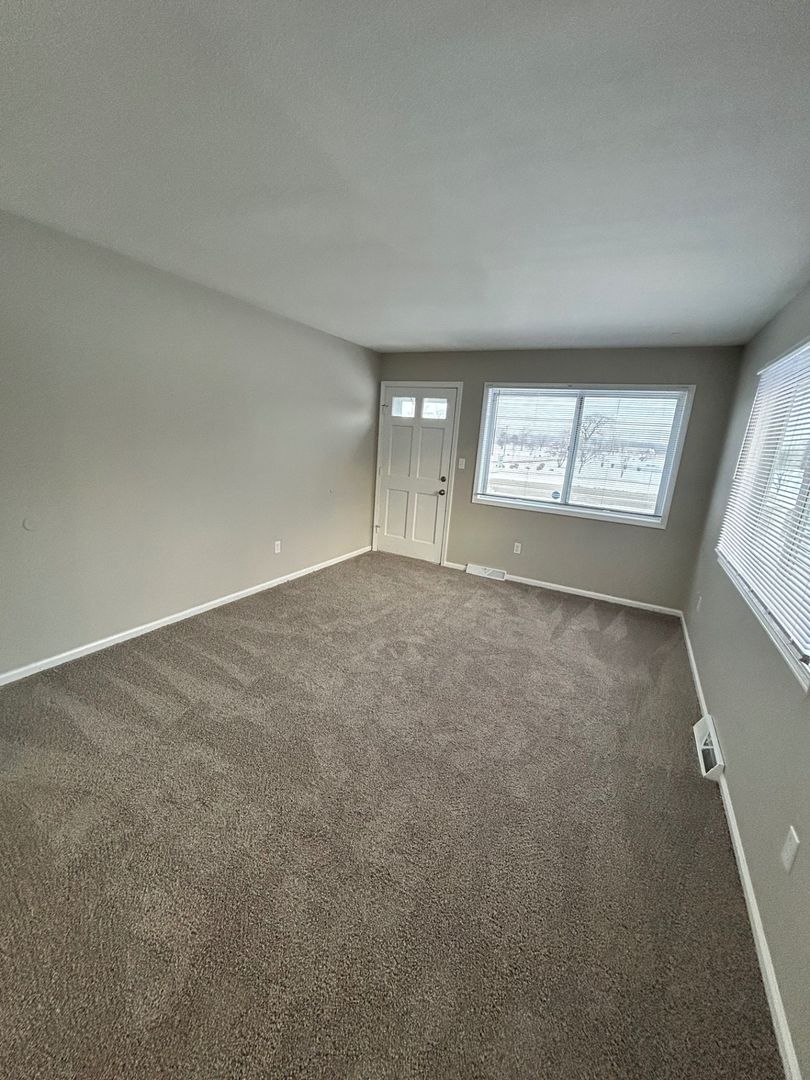 Wyoming Apartment: 2450 Porter St SW