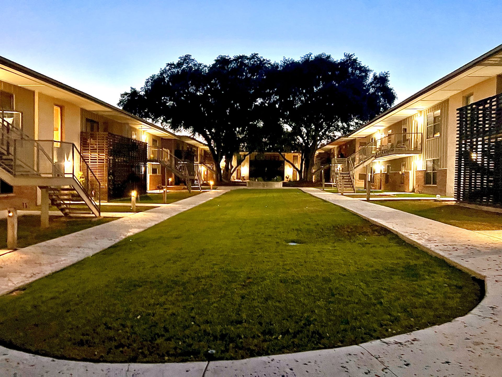 San Antonio Apartment: 111 Dot Dr.