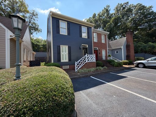 Lovely Condo 3/1.5 in Old East Rome- $1,695 – photo 1
