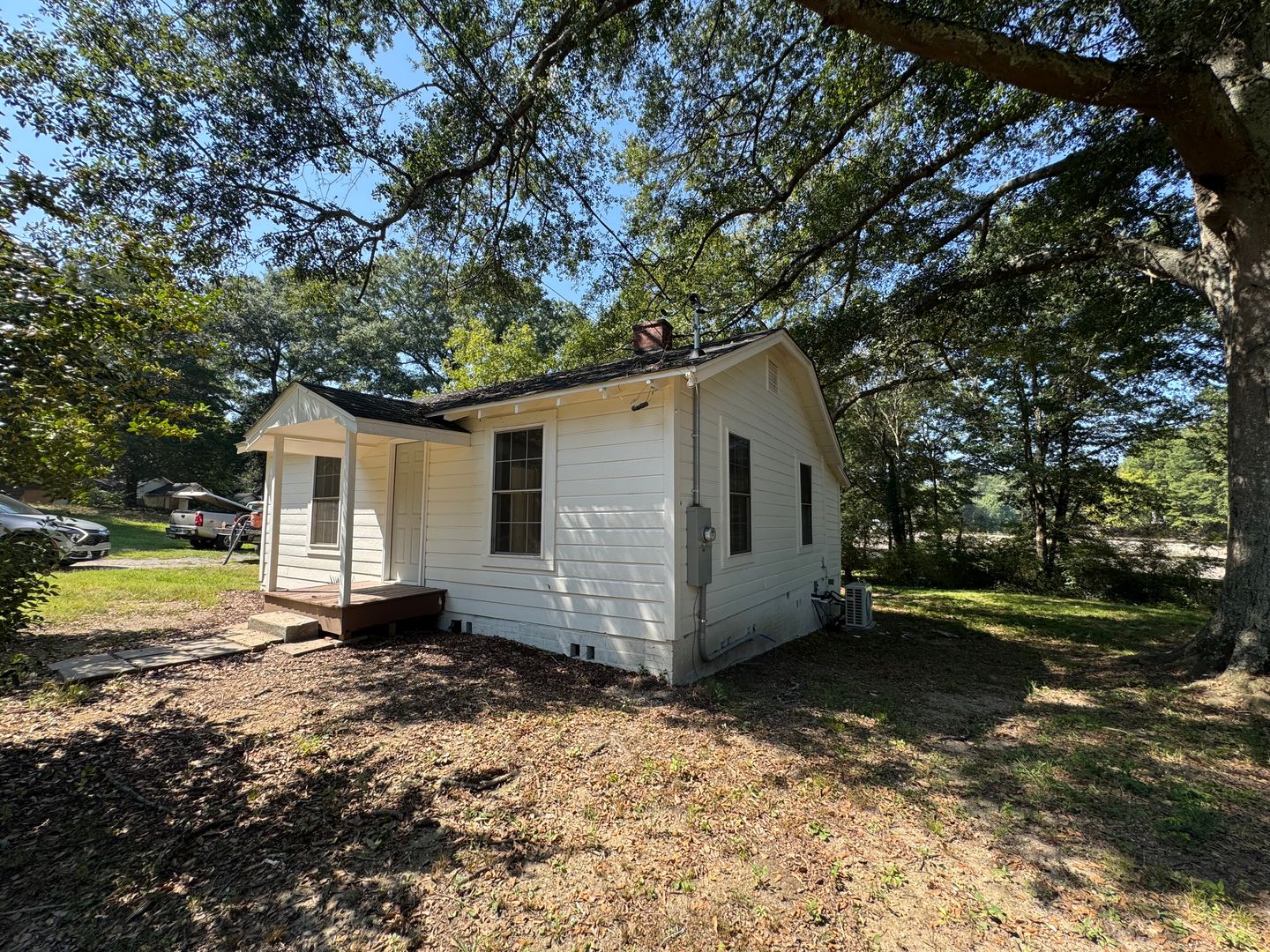 Rome House: 303 Rudy St NE