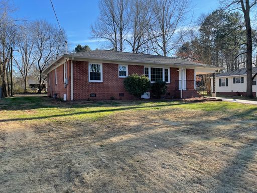 Updated Brick 3/2 House in West Rome $1,595 – photo 1
