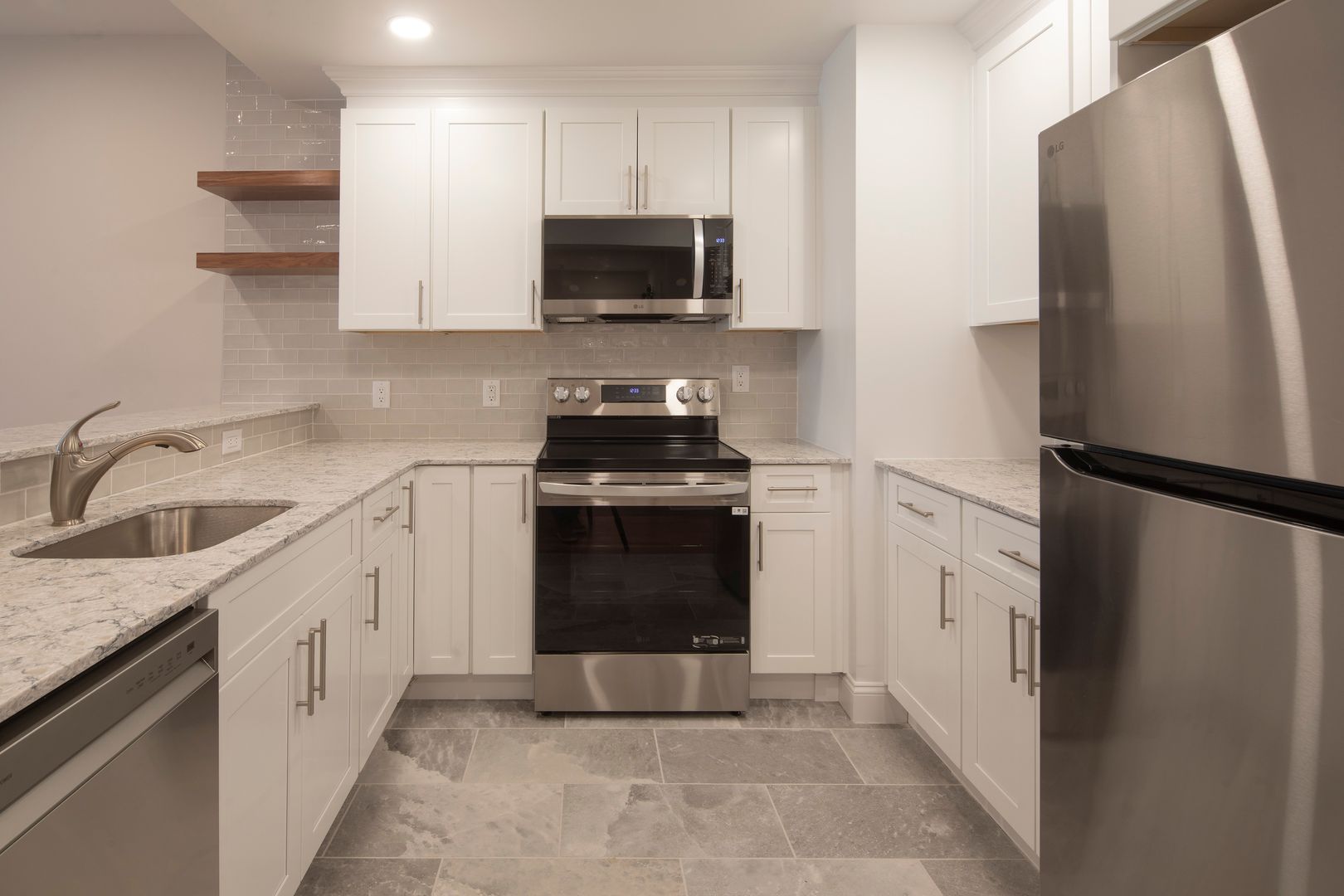 Hackensack Apartment: 29 Linden Street