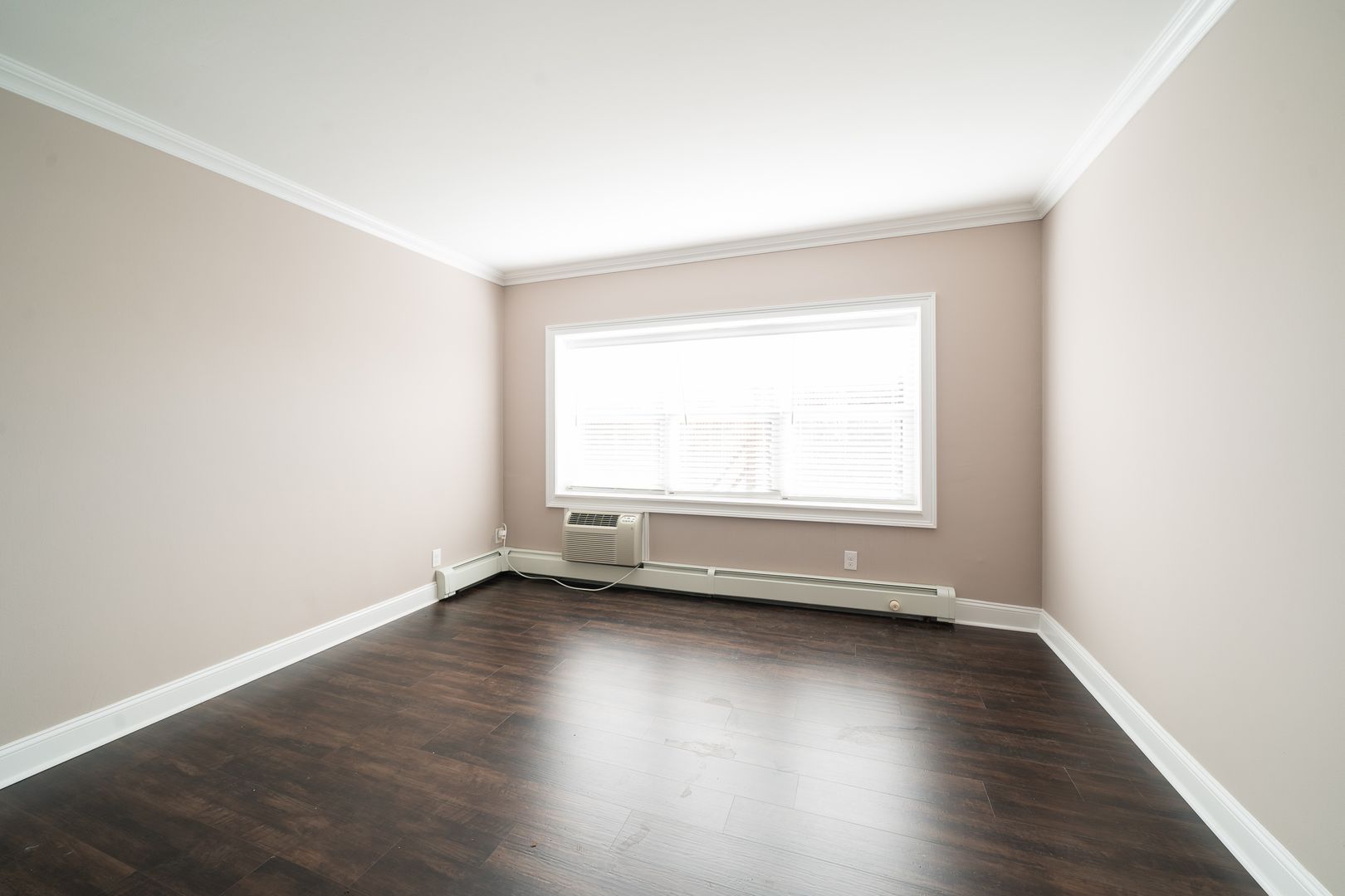 Hackensack Apartment: 30 Euclid Avenue