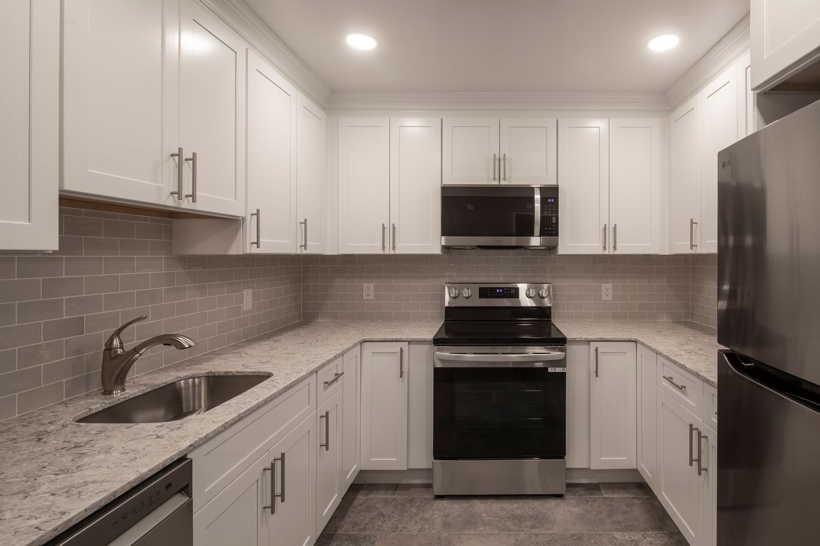 Hackensack Apartment: 29 Linden Street
