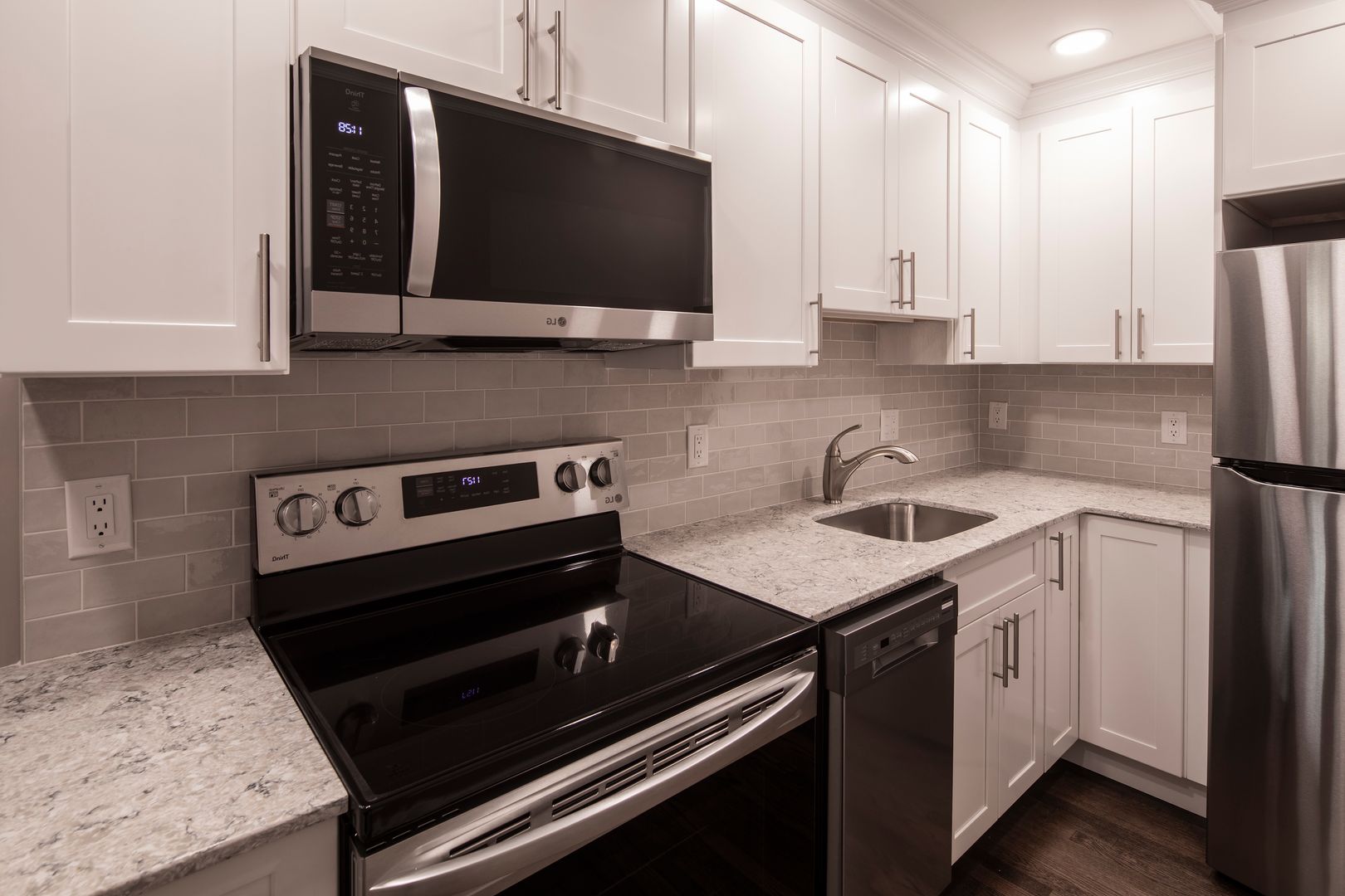 Hackensack Apartment: 340 Park Street