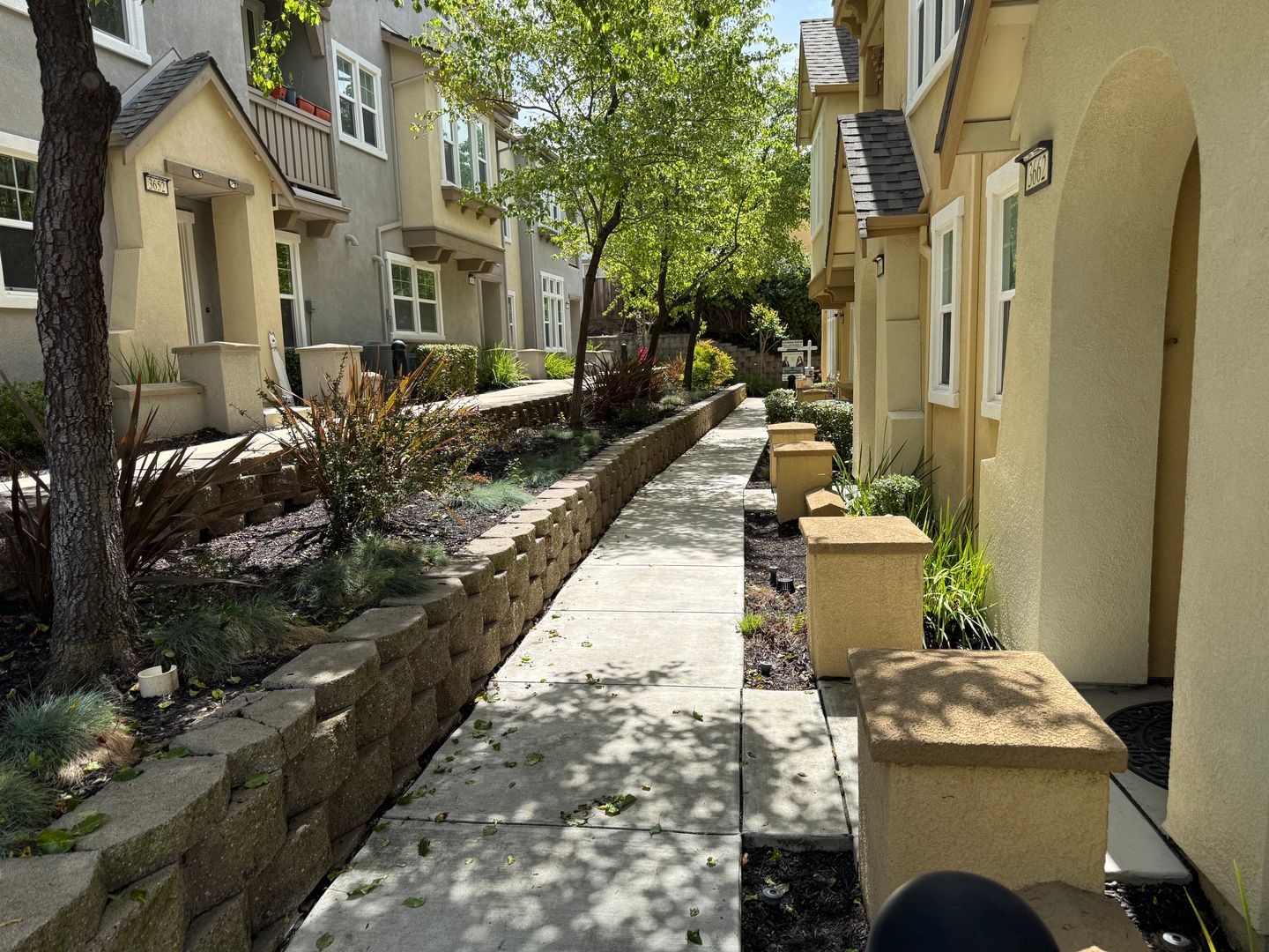 Dublin House: 3662 Branding Iron Pl