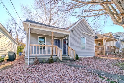 Newly remodeled 2 Bedroom Now Available! 1/2 Off Security Deposit – photo 1