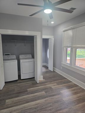Remodeled 1BR Apartment with Private Balcony Near UK & Woodland Park – photo 1