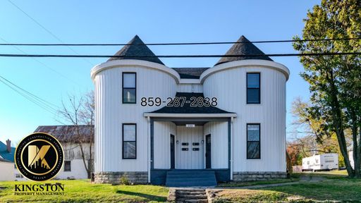 1 Bedroom Apartment in the heart of Carlisle! Half off security deposit!
