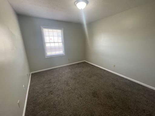 Adorable 2 Bedroom For Rent!!! 1/2 OFF SECURITY DEPOSIT!
