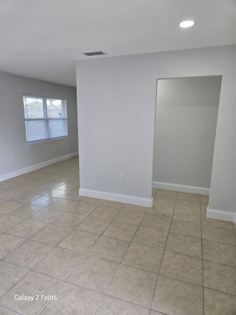 Orlando Apartment: 5801 Shenandoah Way