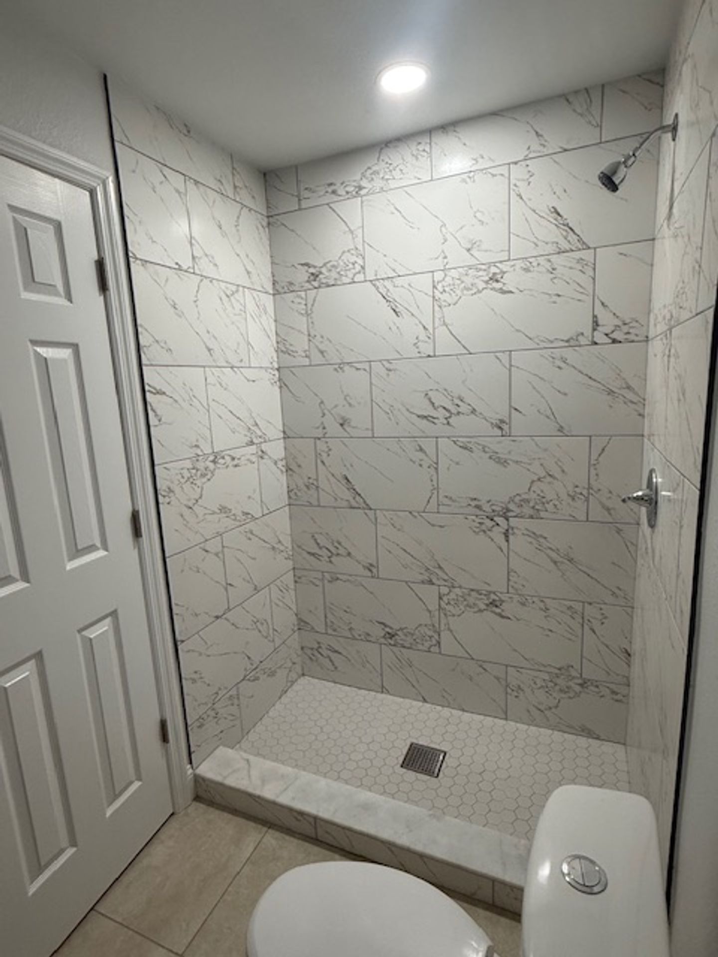 Pacifico Apartments 7 of 12