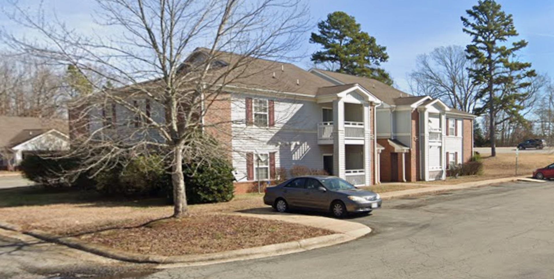 Clarksville Apartment: 600 River Wynd Drive