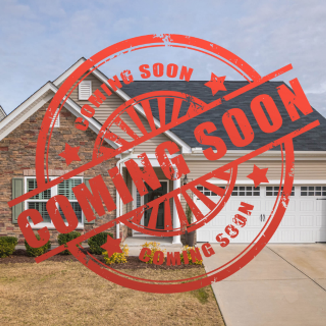 Columbus House: 5847 Forrest Rd