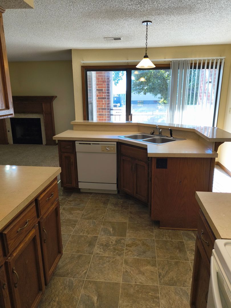 Platte City Apartment: 248 Marshal Road