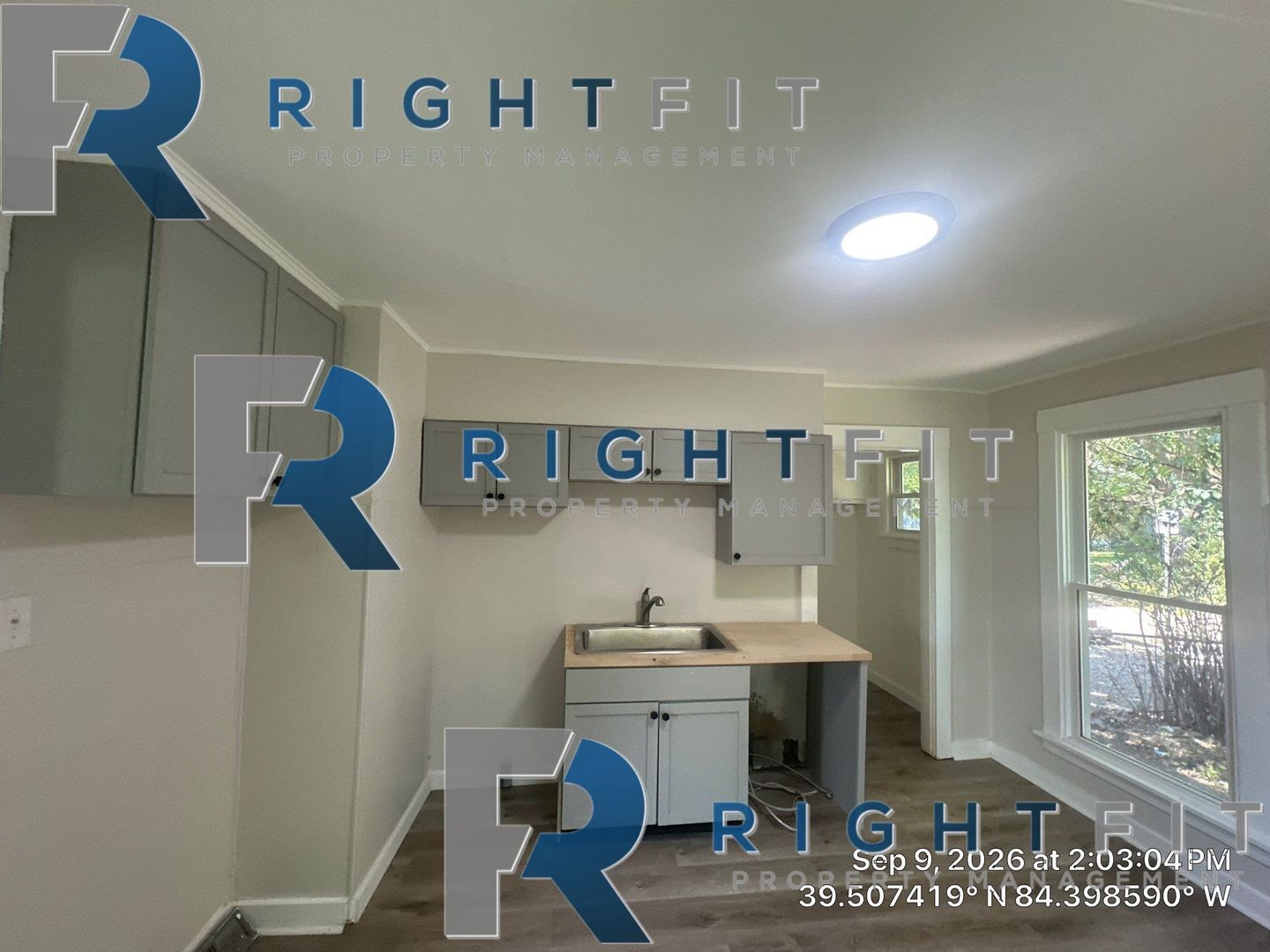 1507 Woodlawn Ave 5 of 12