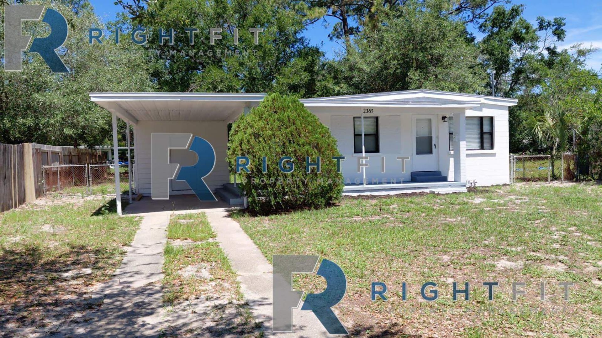 Jacksonville House: 2365 Lantana Avenue