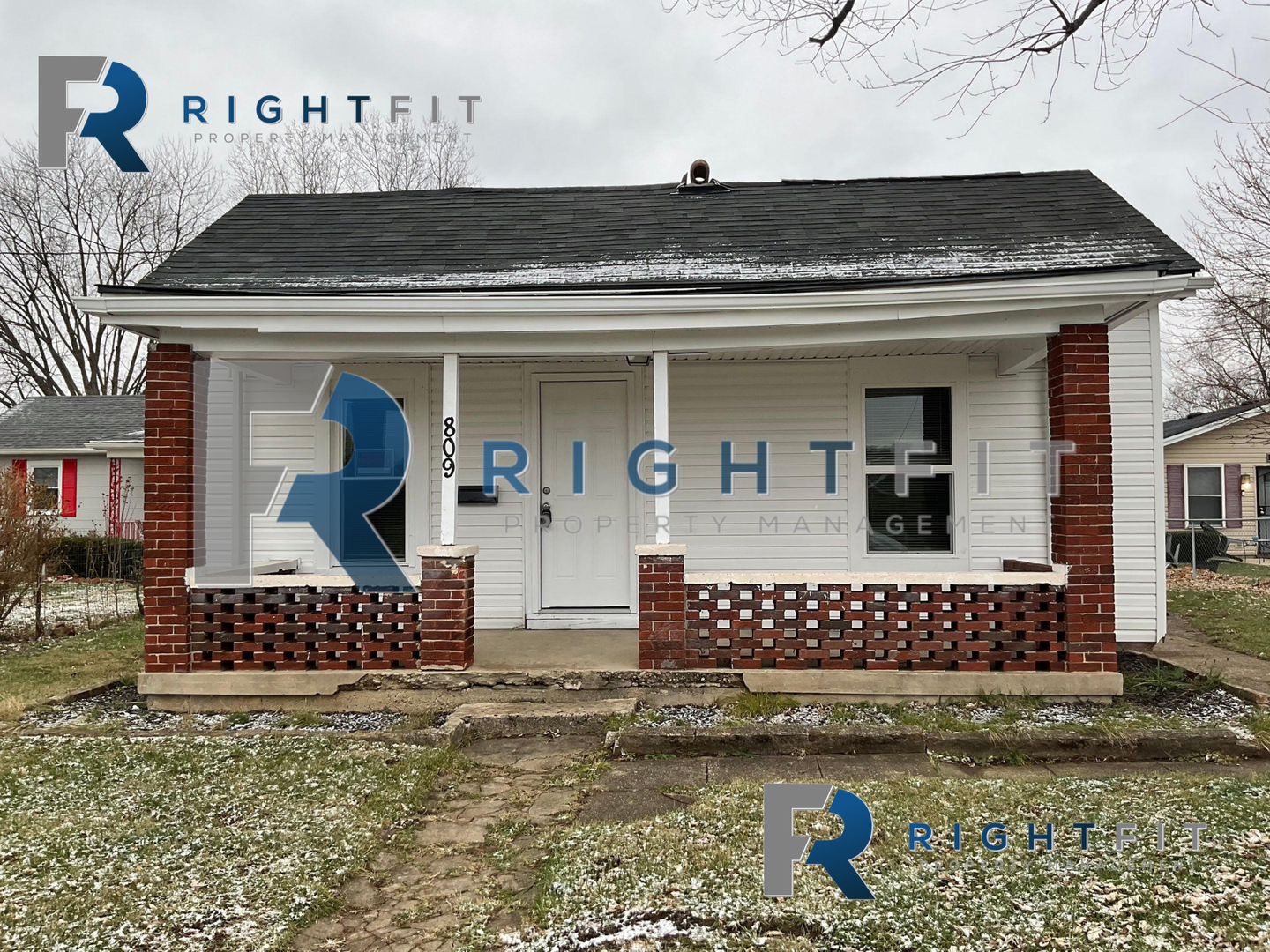 Middletown House: 809 Maple St