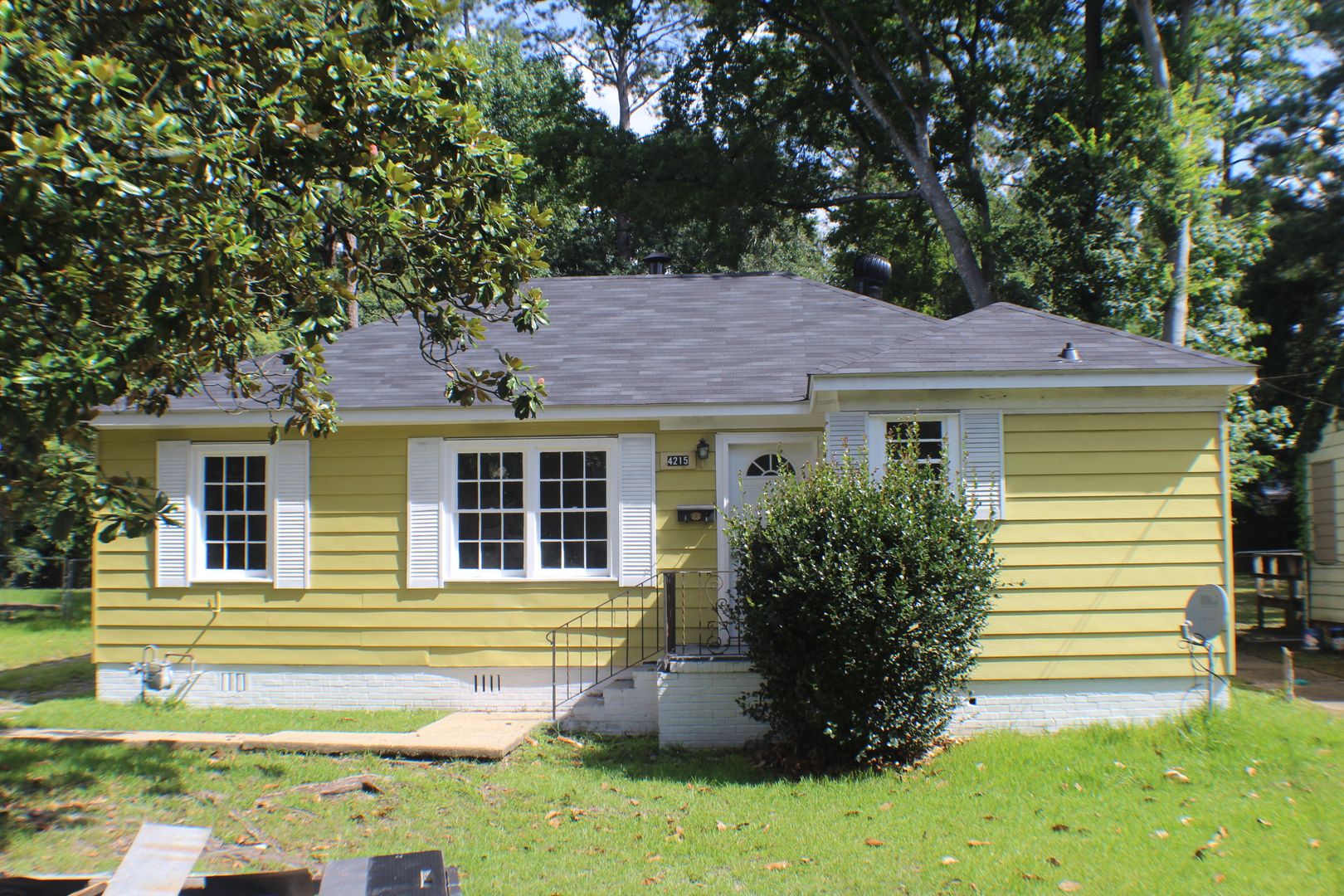 Columbus House: 4215 Forrest Rd