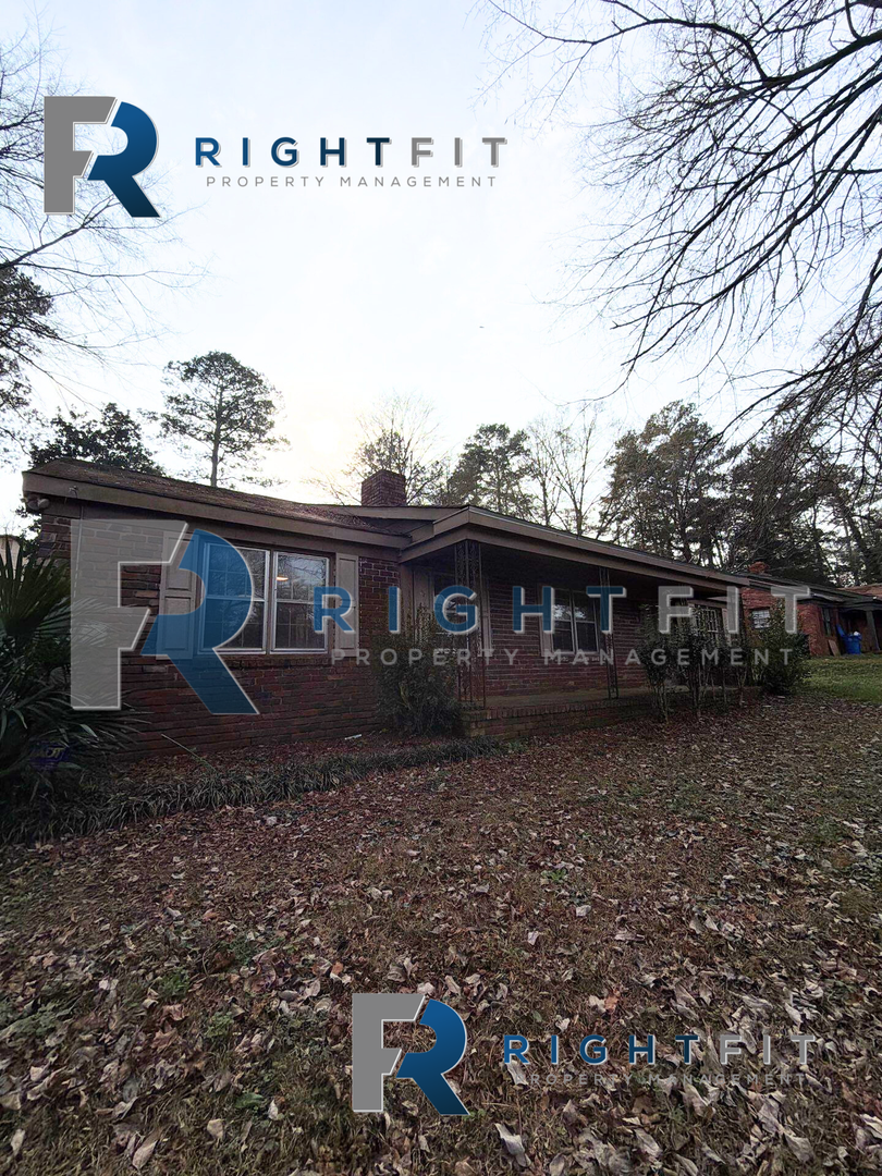 Columbus House: 5152 Verdun Drive