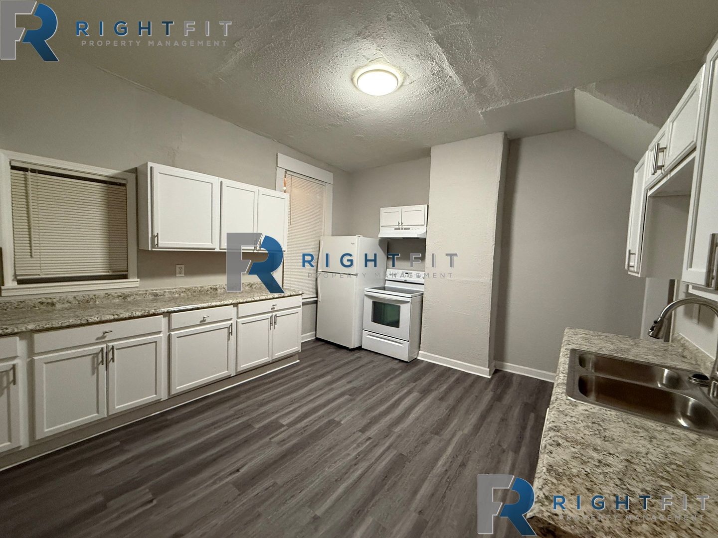 957 Fairbanks Ave 6 of 12