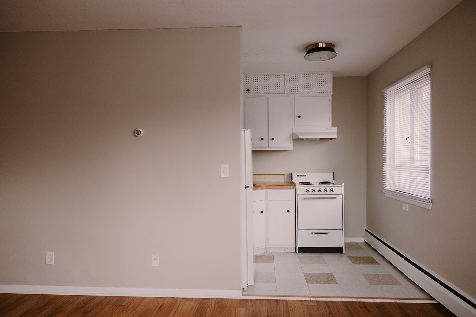 Minneapolis Apartment: 3615 Grand Avenue South