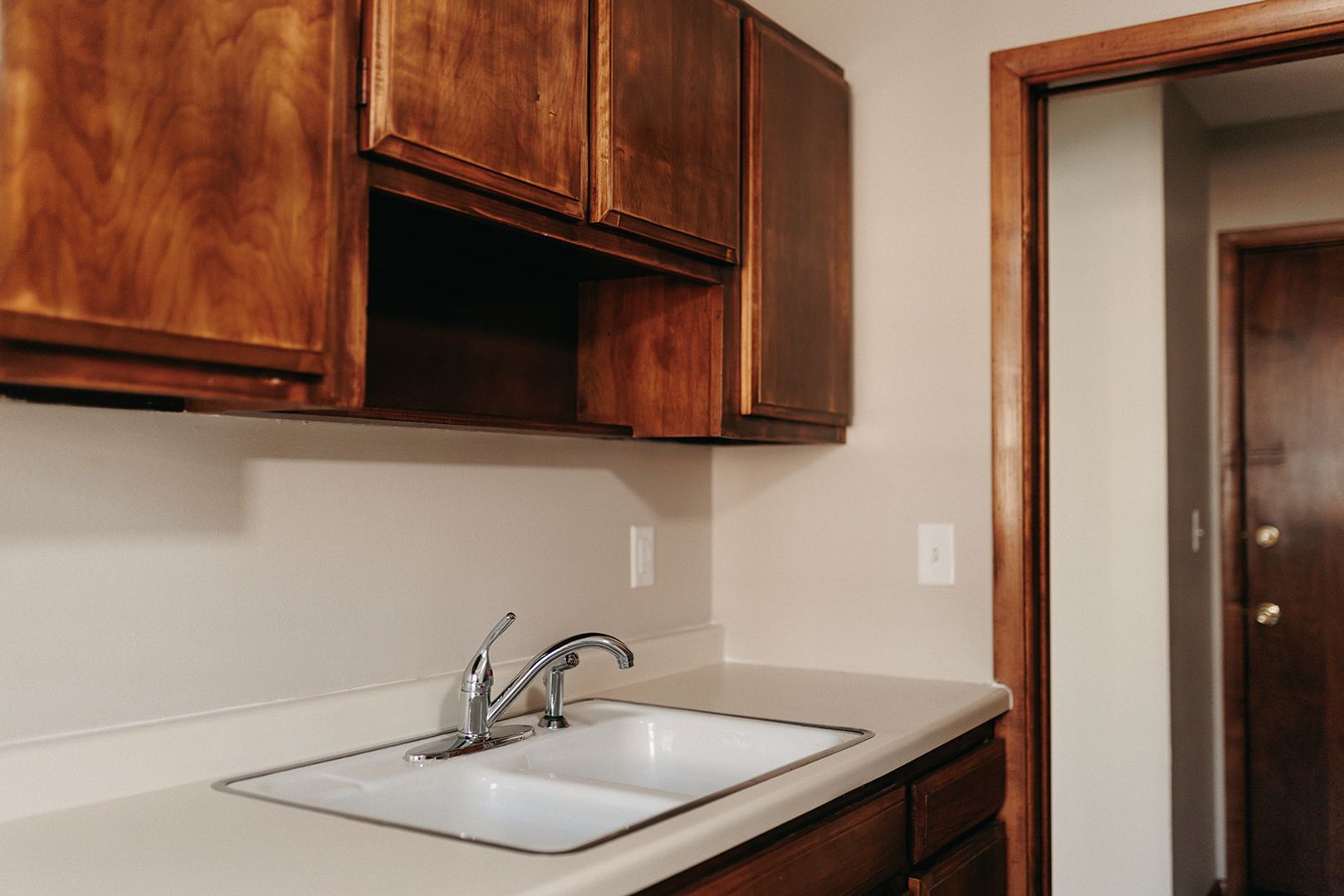 Minneapolis Apartment: 2510-2516 Grand Avenue South