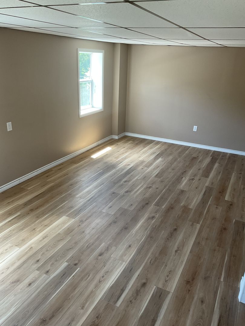 Bridgeport Apartment: 857-A National Rd.