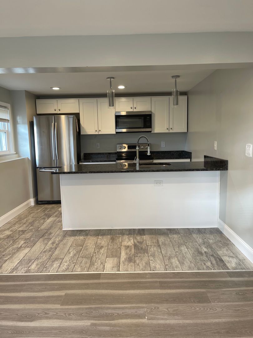 Providence Apartment: 1559 Smith St.