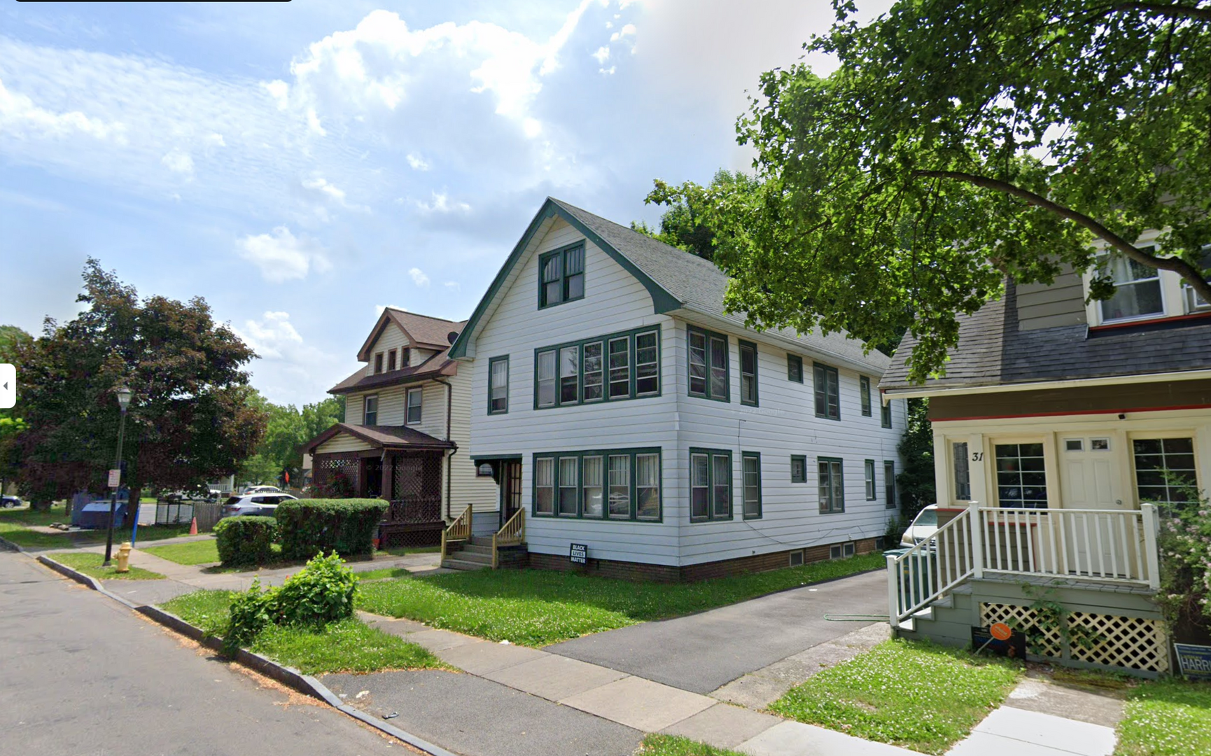 Rochester Apartment: 25 Rosalind Street