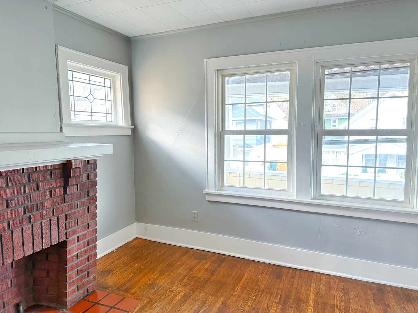 Rochester Apartment: 93-95 Stratford Park