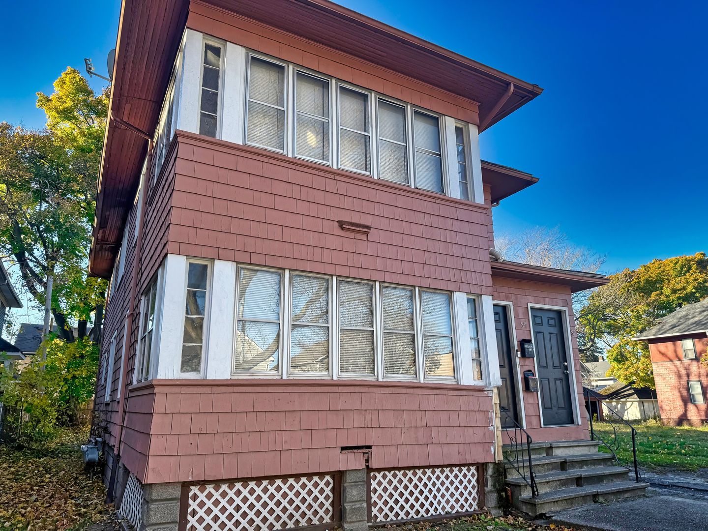 Rochester Apartment: 87- 89 Thurston Rd