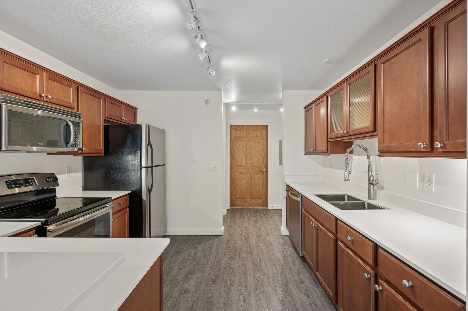 Minneapolis Apartment: 500 West Franklin Avenue